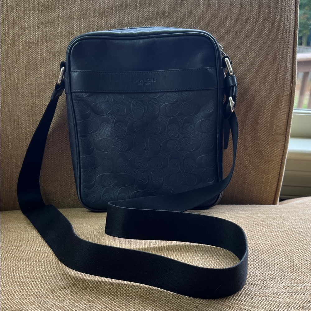Coach Black Signature Messenger Bag Navy
